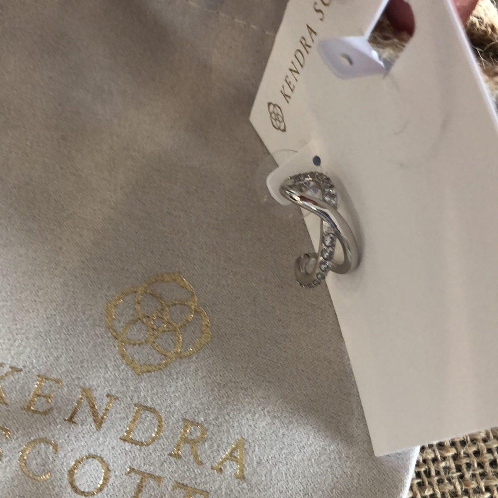 Kendra Scott Annie Infinity Hoop earring in silver/white crystal. - Picture 3 of 5